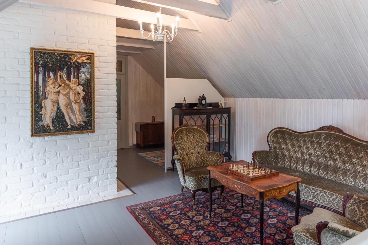 Namelis Prie Sirvintos Upes Su Pirtimi Villa Exterior photo